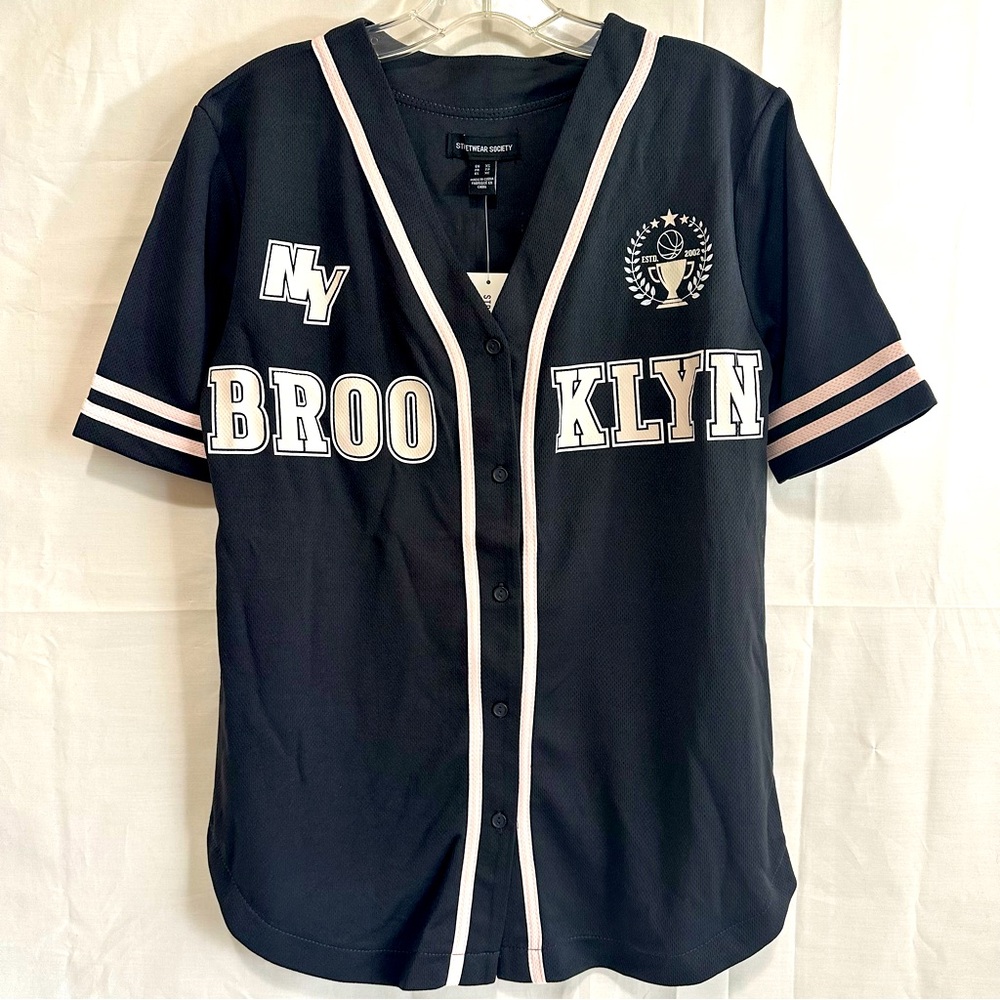 Streetwear Society Brooklyn New York Button-Up Jersey